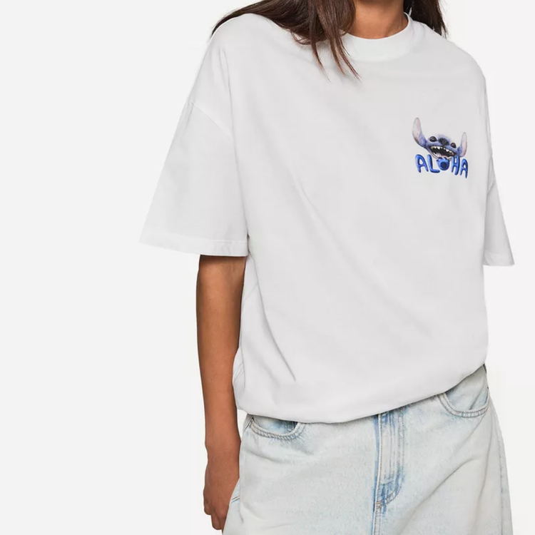 Bershka Camiseta Lilo & Stitch manga corta C1